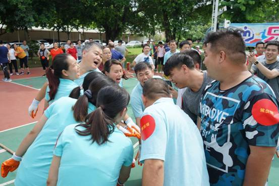 e75d0f7fdd511d2e23250b3a80f3240